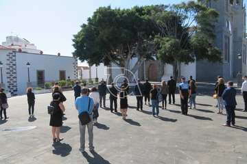 Telde guarda un emotivo minuto de silencio por las víctimas del Covid-19 (Foto TA)